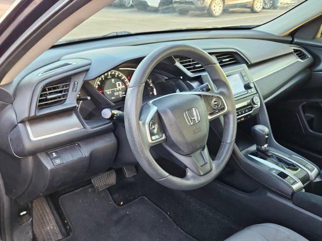 Photo of 2017 White Honda Civic