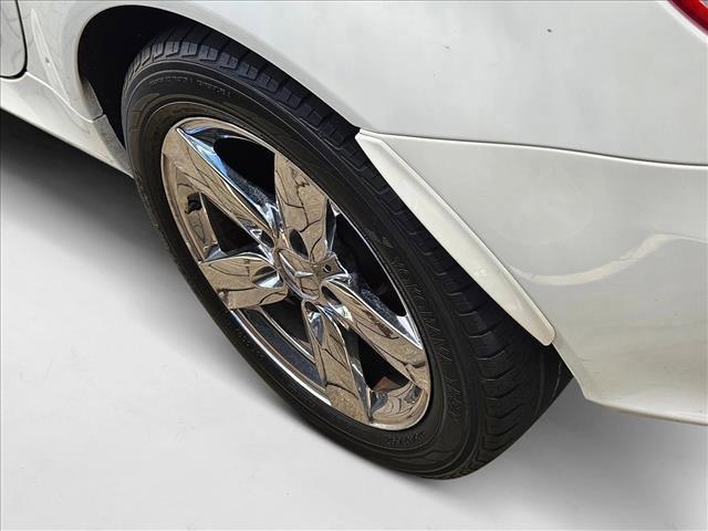 Photo of 2006 Alabaster White Mercedes-Benz SLK-Class