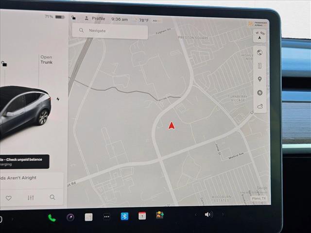 Photo of 2022 Silver/Gray Tesla Model Y