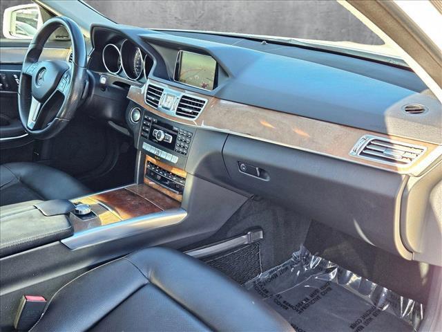Photo of 2014 White Mercedes-Benz E-Class