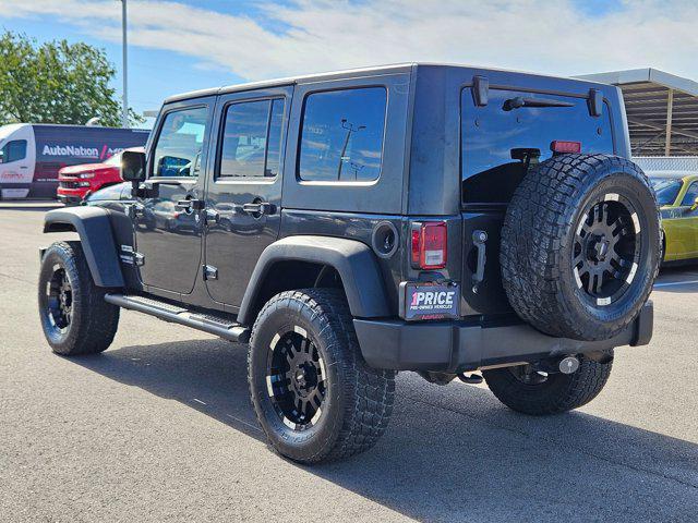 Photo of 2010 Dark Charcoal Pearl Jeep Wrangler Unlimited