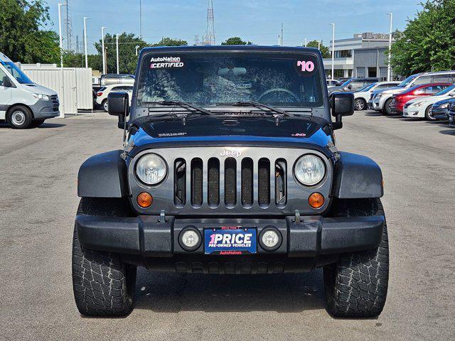 Photo of 2010 Dark Charcoal Pearl Jeep Wrangler Unlimited