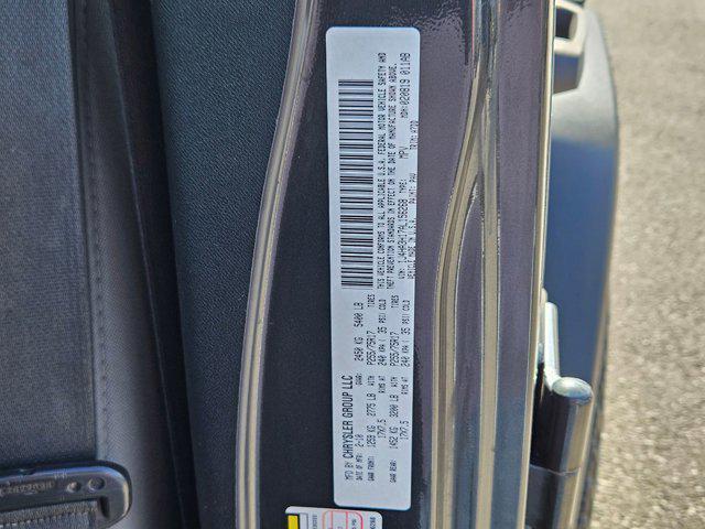 Photo of 2010 Dark Charcoal Pearl Jeep Wrangler Unlimited