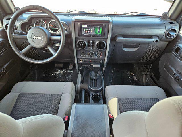 Photo of 2010 Dark Charcoal Pearl Jeep Wrangler Unlimited
