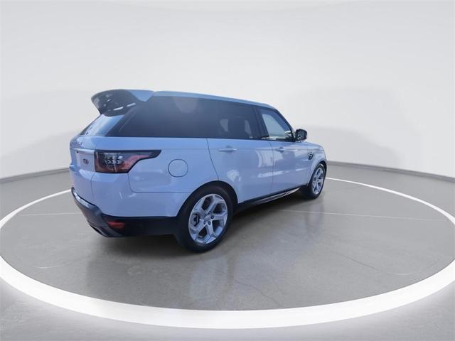 Photo of 2018 White Land Rover Range Rover Sport