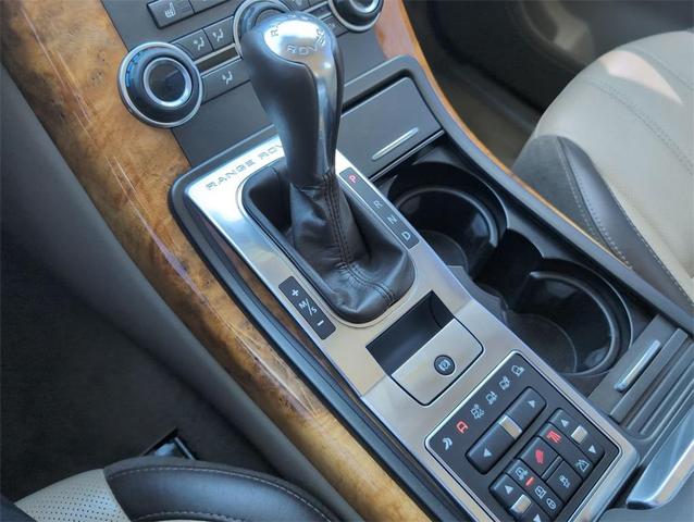 Photo of 2013 Fuji White Land Rover Range Rover Sport