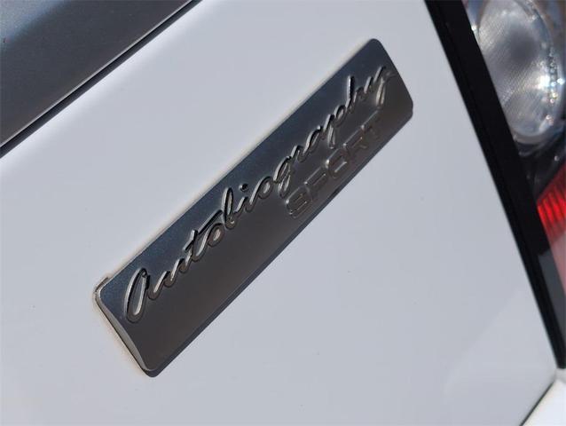 Photo of 2013 Fuji White Land Rover Range Rover Sport