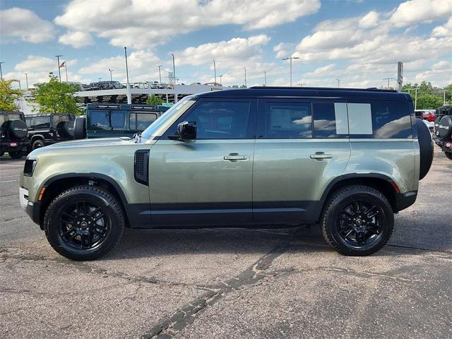 Photo of 2025 Pangea Green Metallic Land Rover Defender