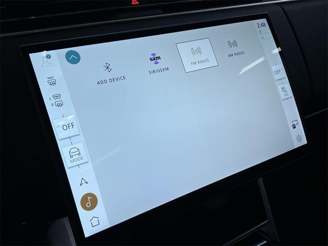Photo of 2025 Belgravia Green Metallic Land Rover Range Rover