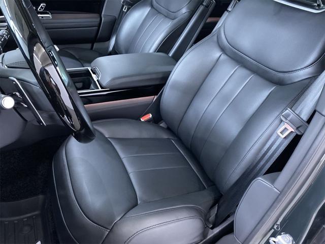 Photo of 2025 Belgravia Green Metallic Land Rover Range Rover