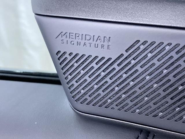 Photo of 2025 Belgravia Green Metallic Land Rover Range Rover