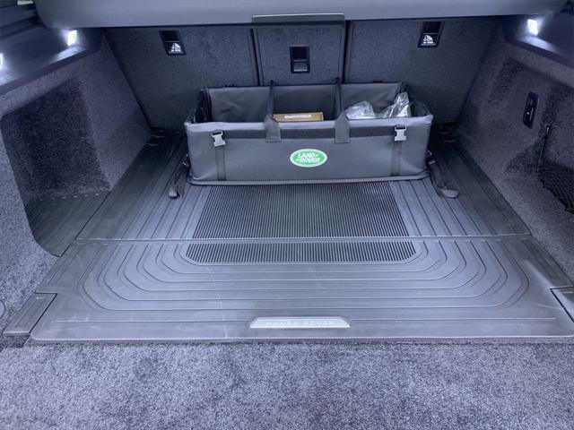 Photo of 2025 Belgravia Green Metallic Land Rover Range Rover