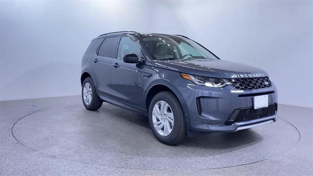 Photo of 2024 Varesine Blue Metallic Land Rover Discovery Sport