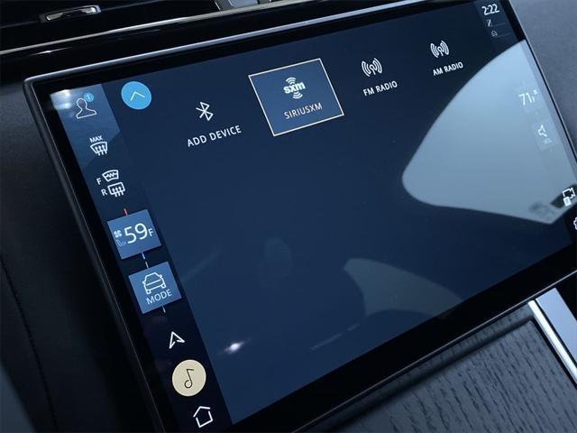 Photo of 2025 Fuji White Land Rover Range Rover Velar