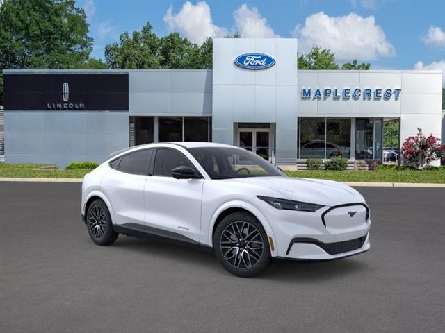 Photo of 2025 Star White Ford Mustang Mach-E