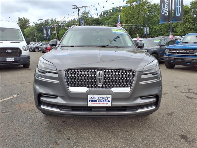 Photo of 2023 Metallic Lincoln Aviator