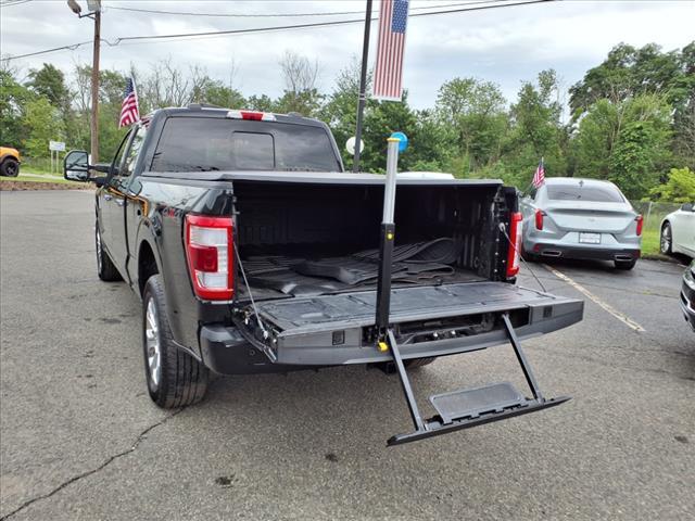 Photo of 2022 Agate Black Metallic Ford F-150
