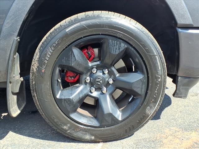 Photo of 2019 Granite Crystal Clearcoat Metallic RAM 1500