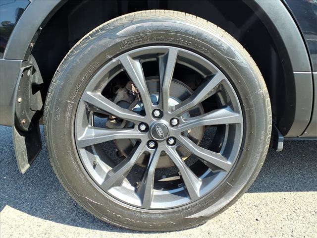 Photo of 2018 Shadow Black Ford Explorer