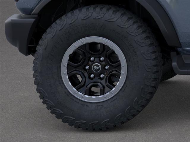 Photo of 2025 Azure Gray Metallic Ford Bronco