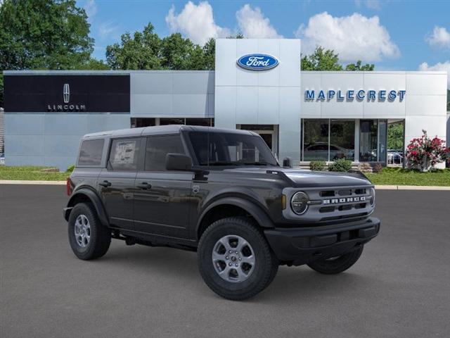 Photo of 2025 Shadow Black Ford Bronco