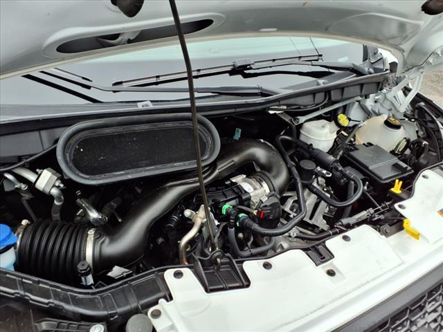 Photo of 2022 Oxford White Ford Transit-250