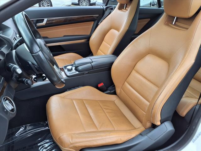 Photo of 2015 White Mercedes-Benz E-Class