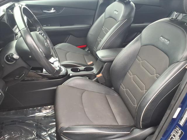 Photo of 2021 Deep Sea Blue Kia Forte