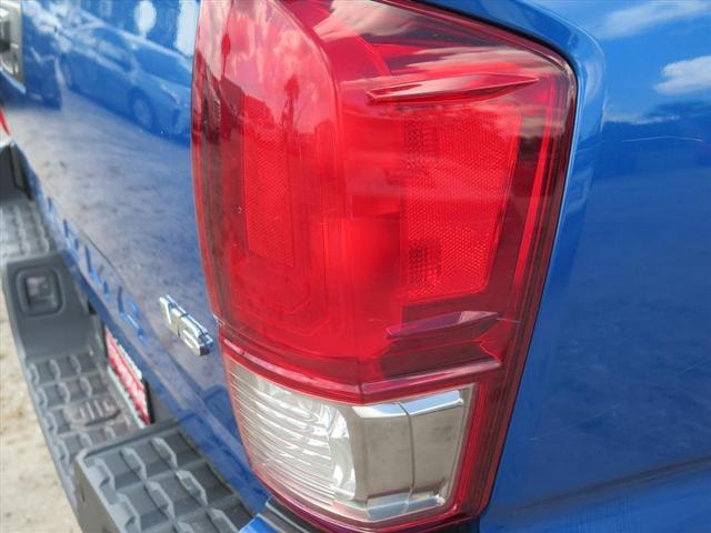 Photo of 2016 Blazing Blue Pearl Toyota Tacoma