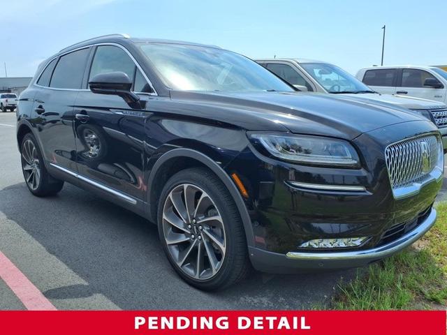 Photo of 2022 Infinite Black Metallic Clearcoat Lincoln Nautilus