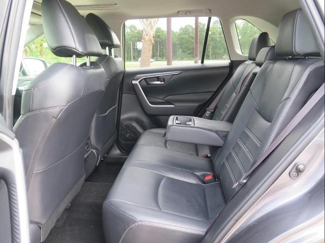 Photo of 2019 Magnetic Gray Metallic Toyota RAV4