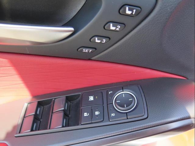 Photo of 2023 Ultra White Lexus IS 350