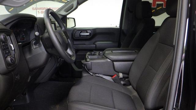 Photo of 2021 Black Chevrolet Silverado 1500