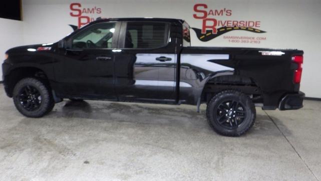Photo of 2021 Black Chevrolet Silverado 1500
