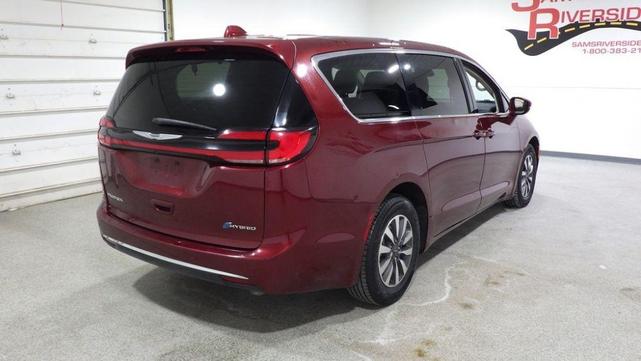Photo of 2022 Burgundy Chrysler Pacifica Hybrid