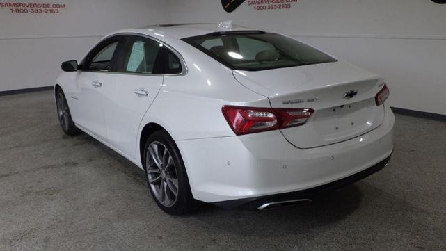 Photo of 2019 White Chevrolet Malibu