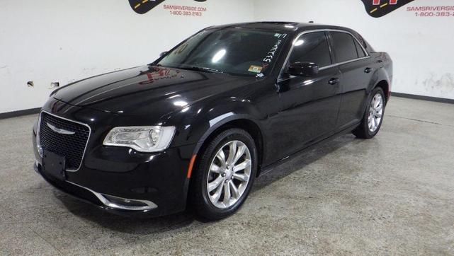 2017 Chrysler 300