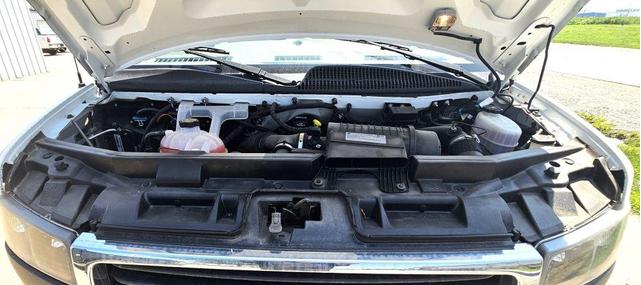 Photo of 2021 White GMC Savana 2500