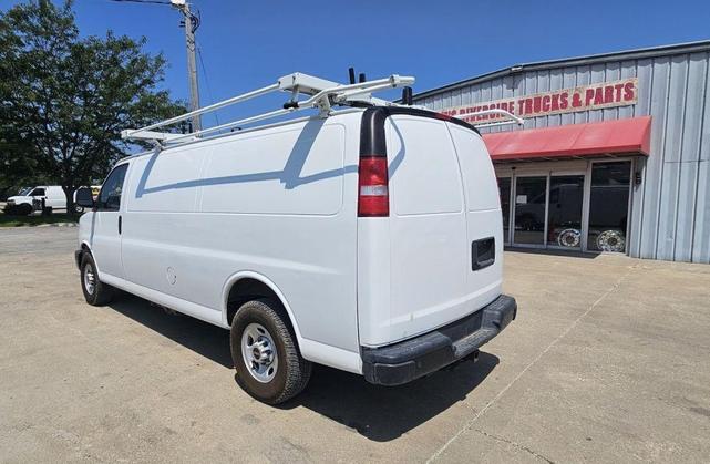 Photo of 2021 White GMC Savana 2500