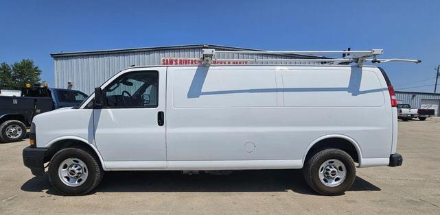 Photo of 2021 White GMC Savana 2500