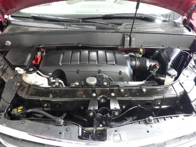 Photo of 2013 Red Chevrolet Traverse