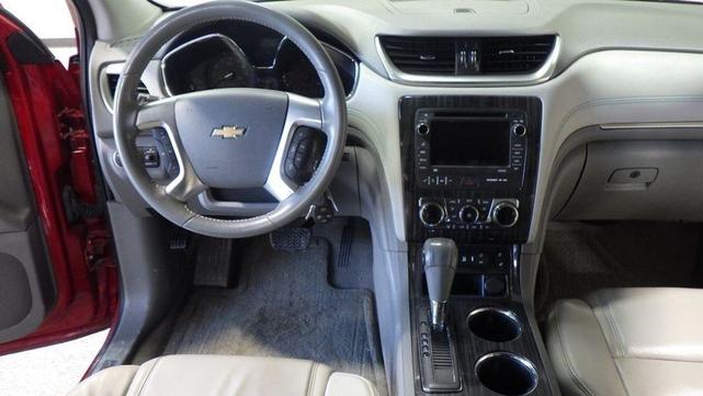 Photo of 2013 Red Chevrolet Traverse