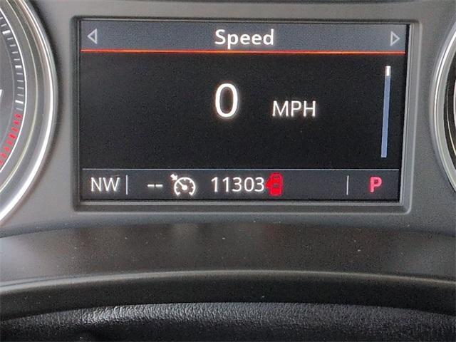 Photo of 2024 Summit White Buick Enclave
