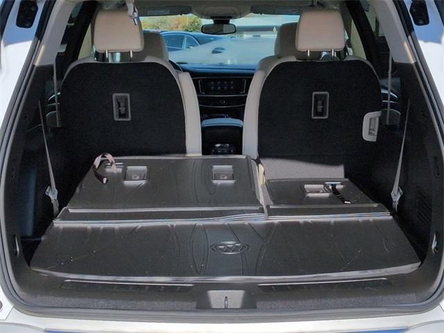 Photo of 2024 Summit White Buick Enclave