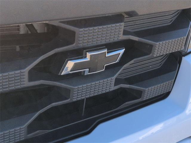 Photo of 2023 Summit White Chevrolet Silverado 1500