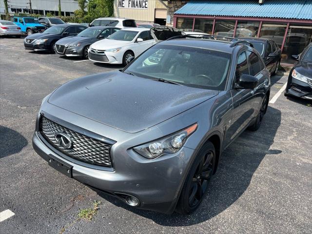 2017 Infiniti QX70