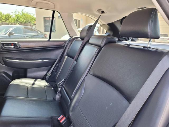 Photo of 2017 Ice Silver Metallic Subaru Outback