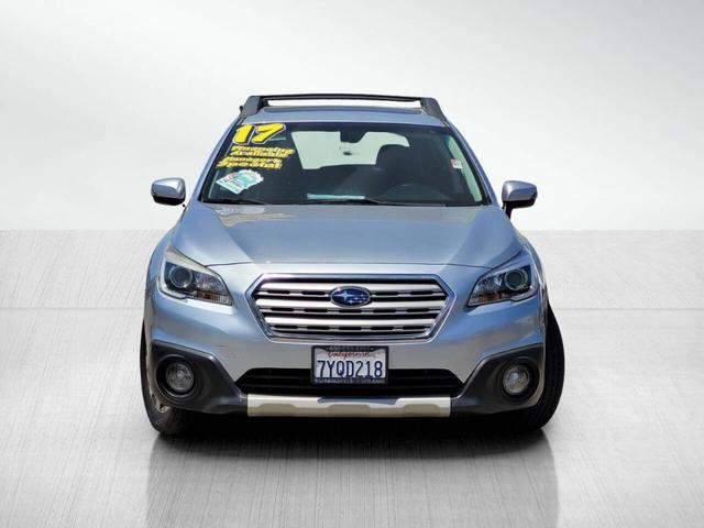 Photo of 2017 Ice Silver Metallic Subaru Outback