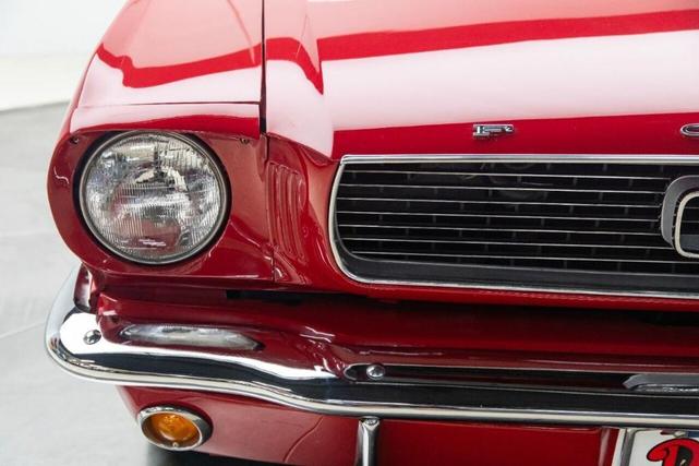 Photo of 1966 Red Ford Mustang