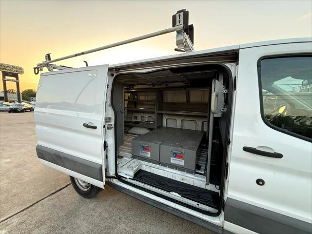 Photo of 2016 White Ford Transit-250